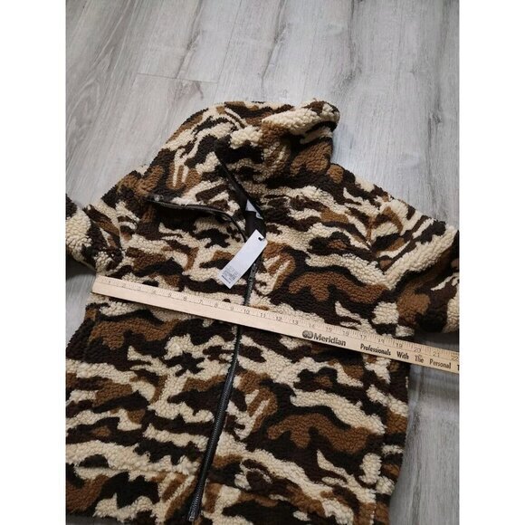 New BB Dakota Brown Camo Wilder Yes Teddy Bear Jacket Small - Picture 6 of 11
